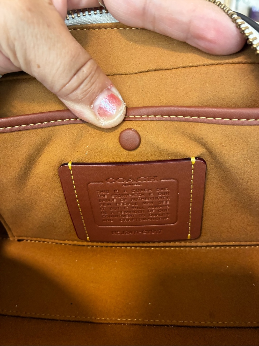 Coach Cream Leather Mini Satchel with Gold Hardware - Picture 2 of 7